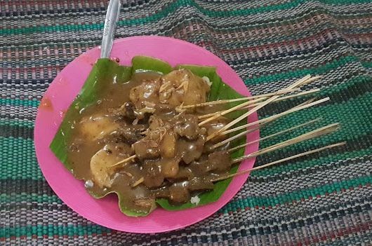The Secret of Sate Padang That Bites Back in Cilacap's Heart