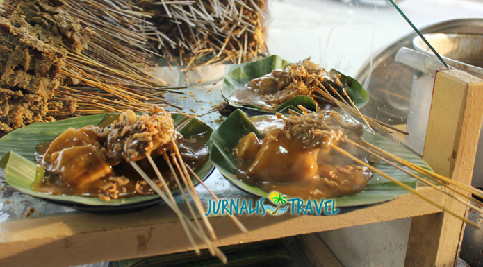 Sate Padang Ajo Kuniang: Authentic Padang Flavors at the Heart of Cilacap