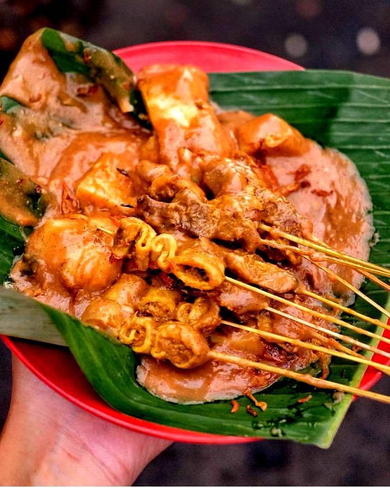 Ajo Kuniang's Padang Sate: Authentic Flavors in Cilacap's Heart